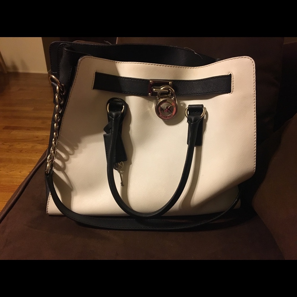 Authentic Michael Kors Hamilton Handbag